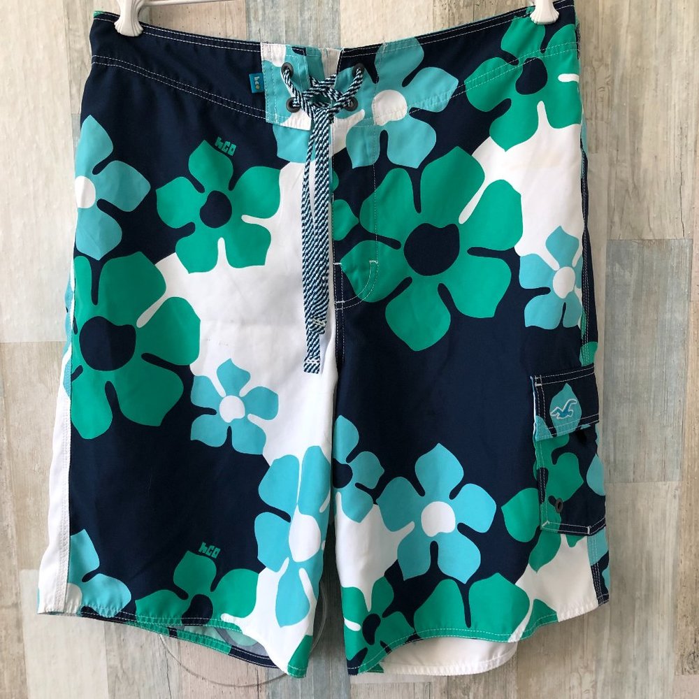 HOLLISTER Hawaiian Floral Board Shorts Men’s size 32 Blue Green Vintage 90’s